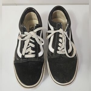 Black And White Vans Mens/womens!